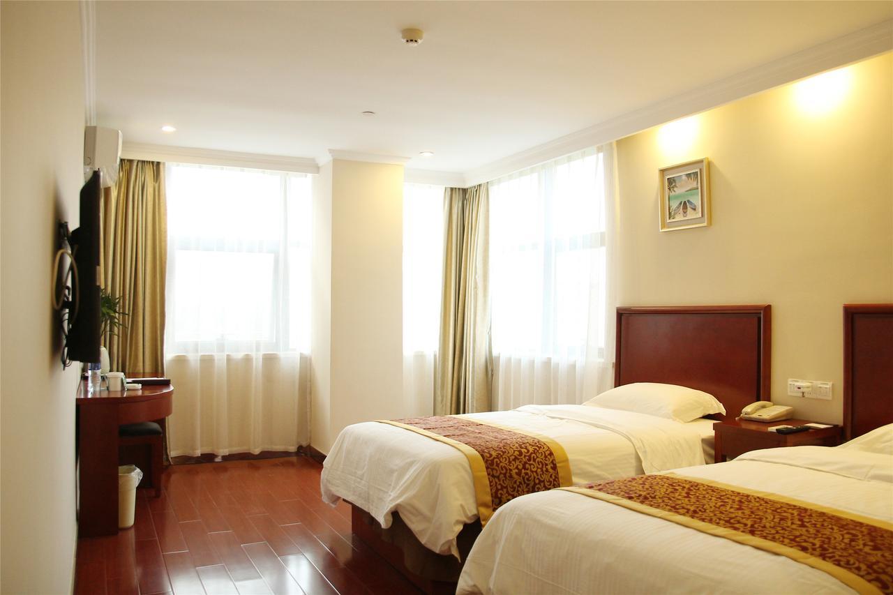 Greentree Inn Anhui Wuhu Sanshan Development District Express Hotel Bagian luar foto